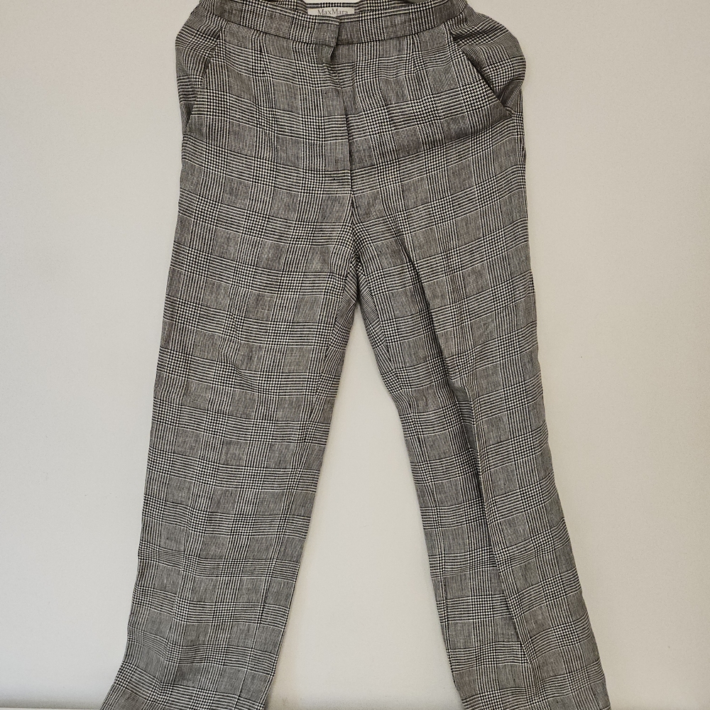 MaxMara Black and White Patterned Fabric